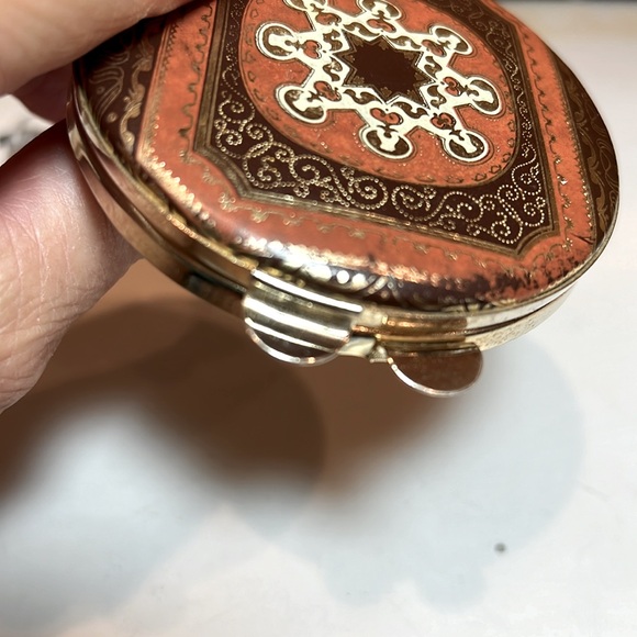 Vintage compact mid century 50-60’s Florentine Italian leather, gold gilt mirror - Picture 6 of 9